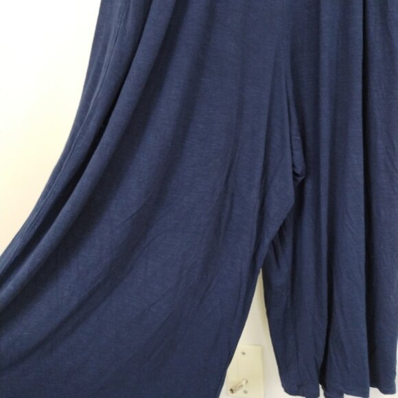 Modcloth Wide Leg Jumpsuit Large Navy Lightweight Comfy - Picture 5 of 6
